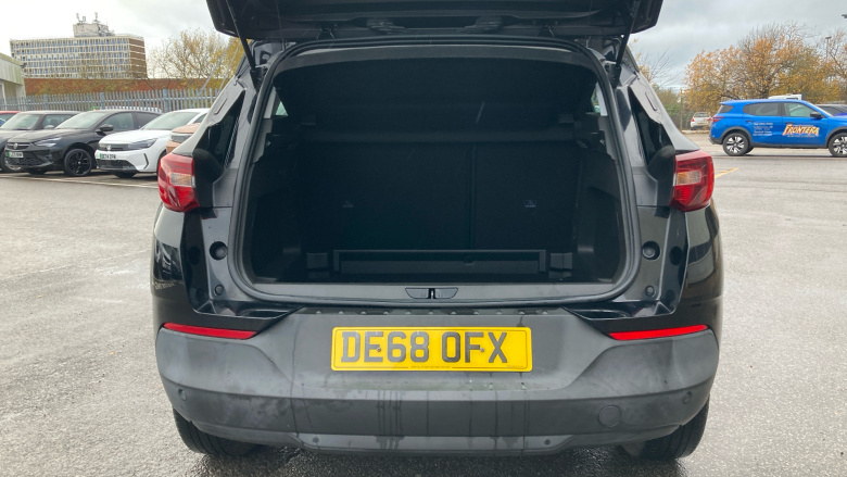 Vauxhall Grandland X 1.2 Turbo SE 5dr Petrol Hatchback